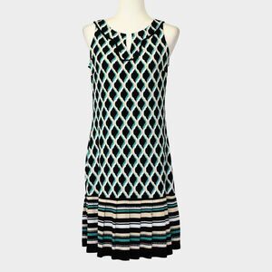 WHITE HOUSE BLACK MARKET Geometric Pleated Bottom Shift Dress Size S